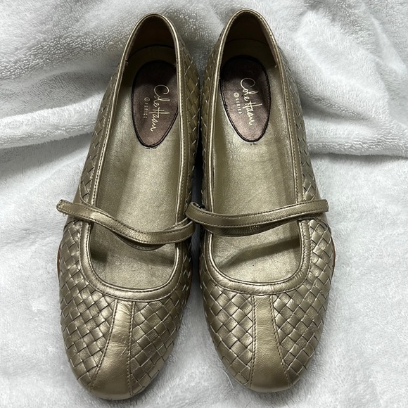 Cole Haan Shoes - EUC Cole Haan Gold Woven Leather G edition Nike Air Mary Jane’s Size 9